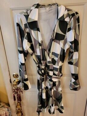 Cato Geometric Print Long Sleeve Wrap Dress - Black, White & Gray